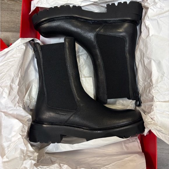 Ferragamo | Oderico Black Chunky Chelsea Boots New Size 8 - Picture 10 of 17